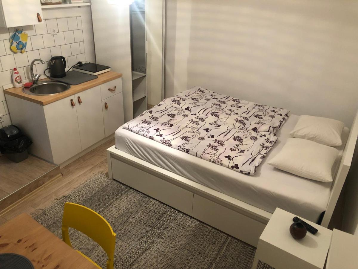 Studio Apartments Siesta ซาราเยโว ภายนอก รูปภาพ
