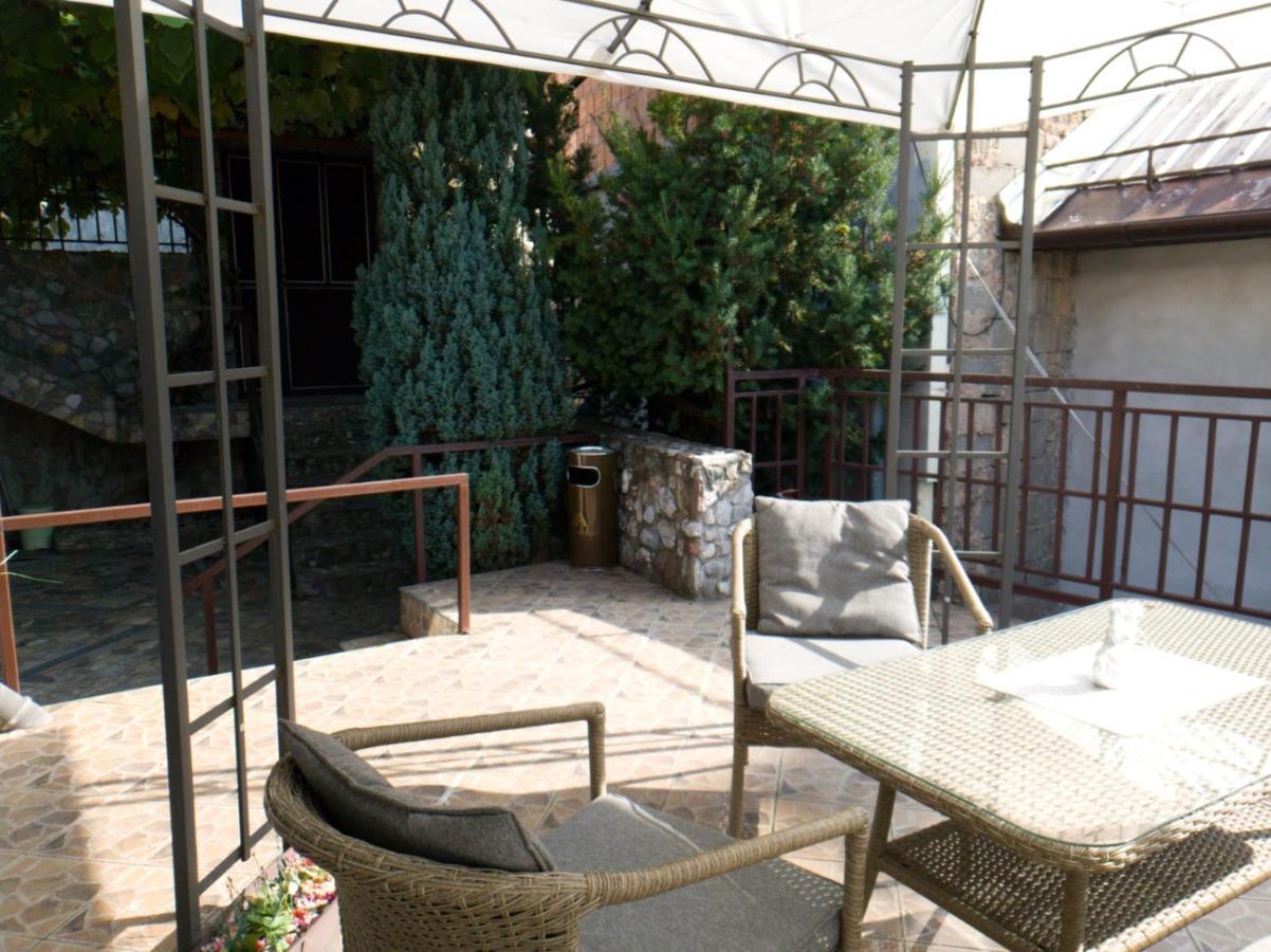 Studio Apartments Siesta ซาราเยโว ภายนอก รูปภาพ