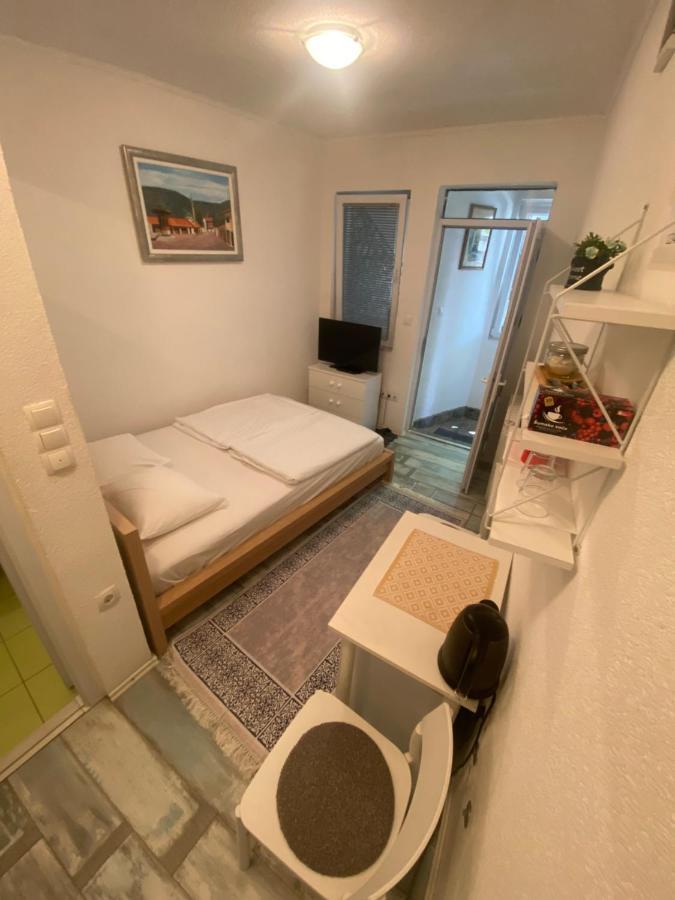 Studio Apartments Siesta ซาราเยโว ภายนอก รูปภาพ