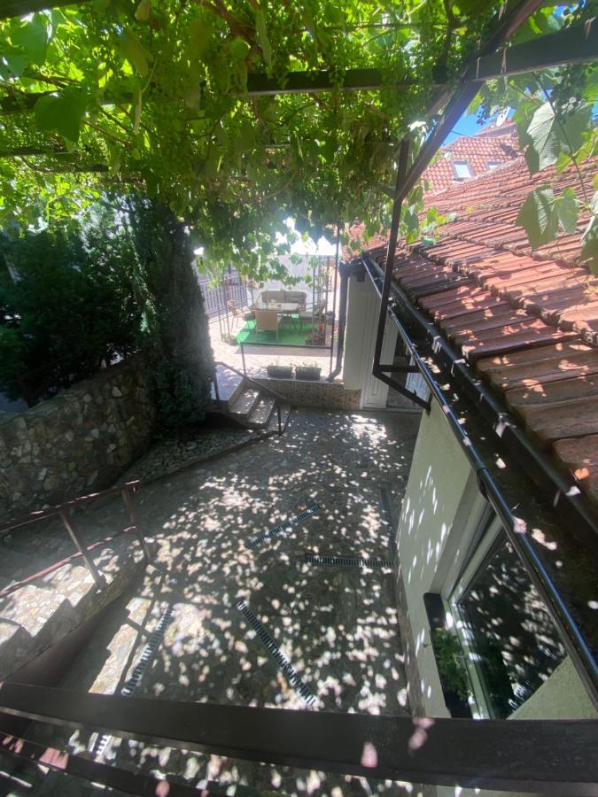 Studio Apartments Siesta ซาราเยโว ภายนอก รูปภาพ