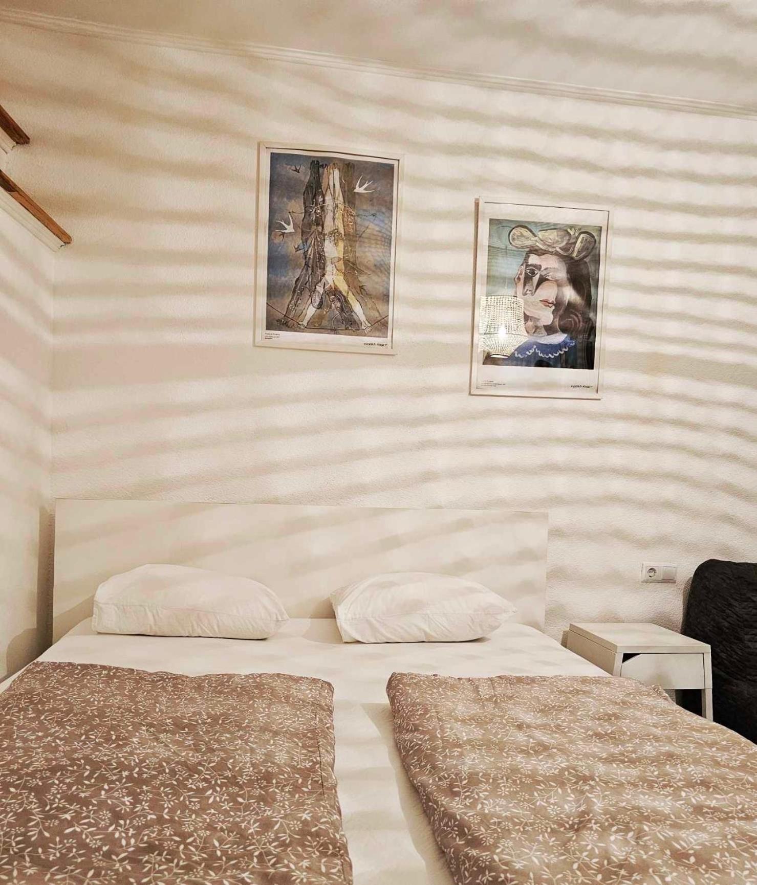 Studio Apartments Siesta ซาราเยโว ภายนอก รูปภาพ